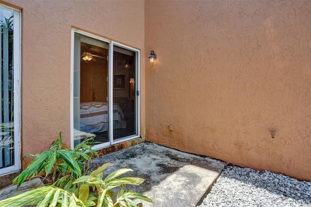 8248 Mulligan Cir 8248, Port St Lucie, FL 34986