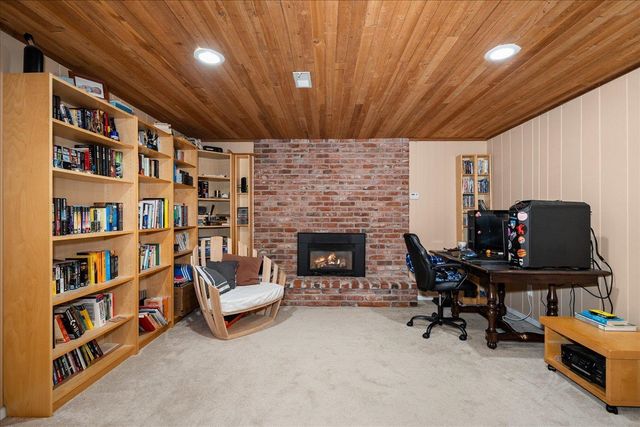 3543 S S Croydon Ct, Spokane, WA 99203