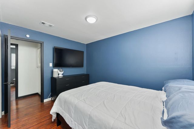 136 Penaranda Dr, Folsom, CA 95630