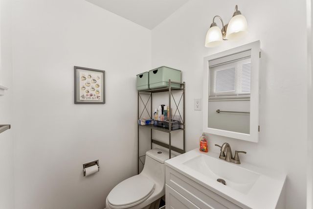 136 Penaranda Dr, Folsom, CA 95630