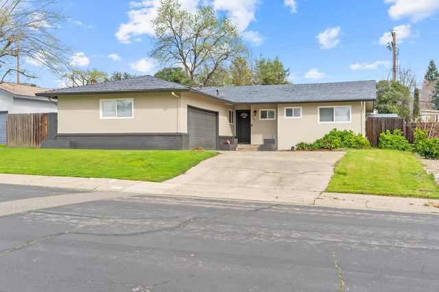 136 Penaranda Dr, Folsom, CA 95630