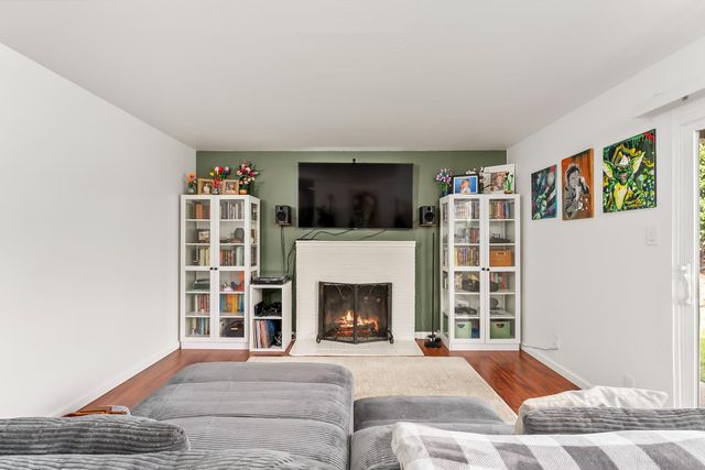 136 Penaranda Dr, Folsom, CA 95630