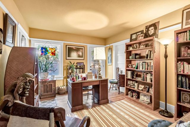 731 E Carmen Avenue, Fresno, CA 93728