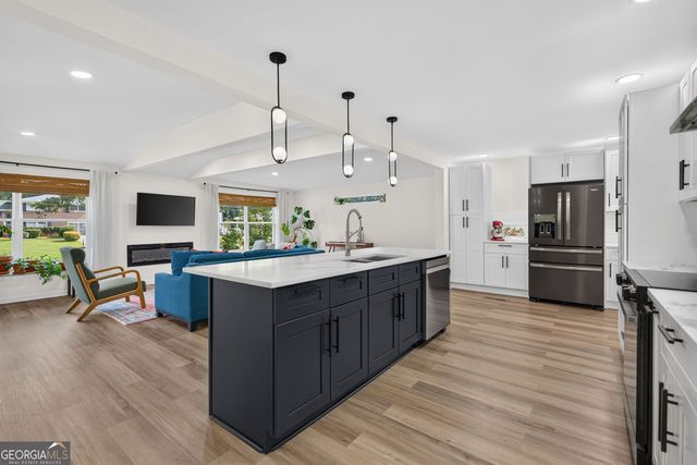 2537 Fontaine Circle, Decatur, GA 30032