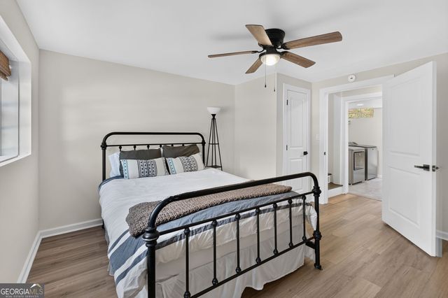2537 Fontaine Circle, Decatur, GA 30032