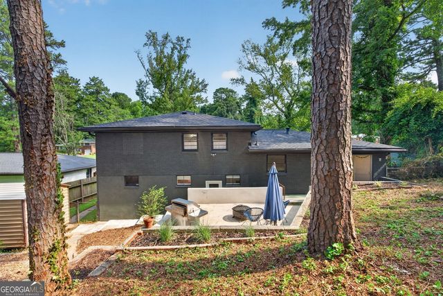 2537 Fontaine Circle, Decatur, GA 30032
