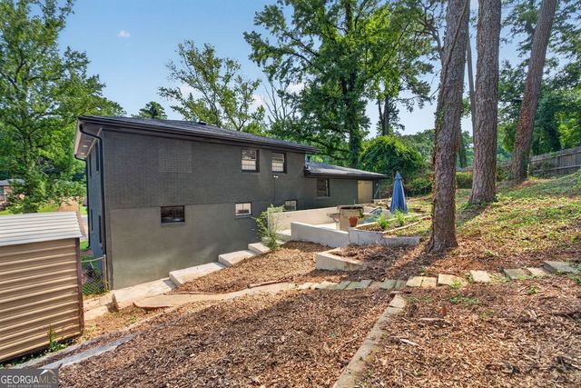 2537 Fontaine Circle, Decatur, GA 30032