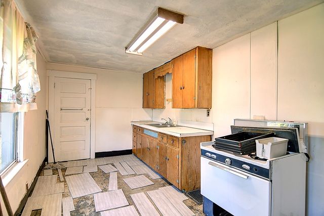 1424 Coventry Road, Dayton, OH 45410