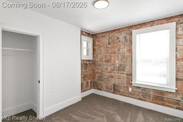 259 W 9 Mile Road 303, Ferndale, MI 48220