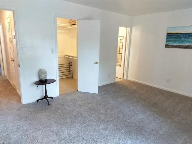 500 Barberton Dr Apt 103, Virginia Beach, VA 23451