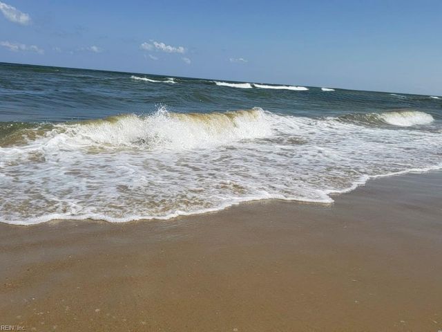 500 Barberton Dr Apt 103, Virginia Beach, VA 23451