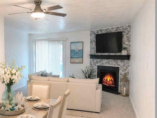 500 Barberton Dr Apt 103, Virginia Beach, VA 23451