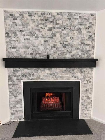 500 Barberton Dr Apt 103, Virginia Beach, VA 23451