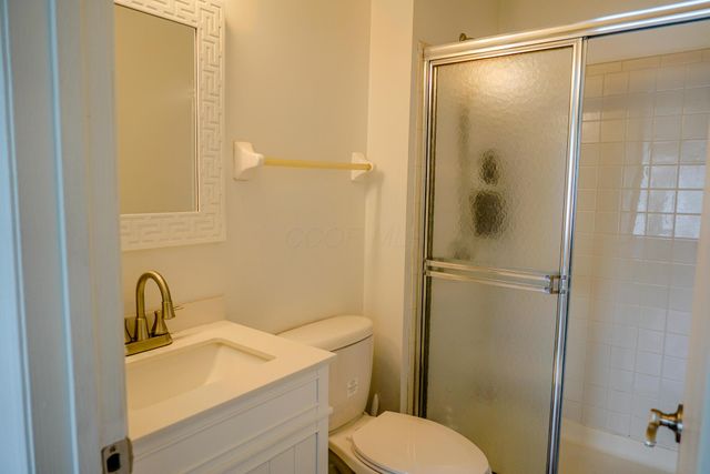 3741 Bill Of Rights Square, Columbus, OH 43207