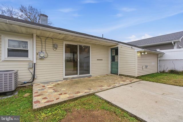 831 TRENTON RD, Fairless Hills, PA 19030