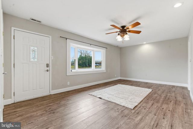 831 TRENTON RD, Fairless Hills, PA 19030