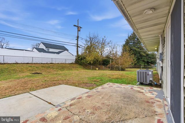 831 TRENTON RD, Fairless Hills, PA 19030