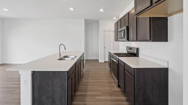 2433 Glacier Street, Pingree Grove, IL 60140