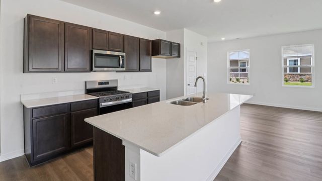 2433 Glacier Street, Pingree Grove, IL 60140