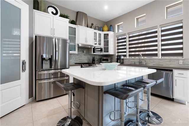 418 Rio Grande Drive, Mission, TX 78572