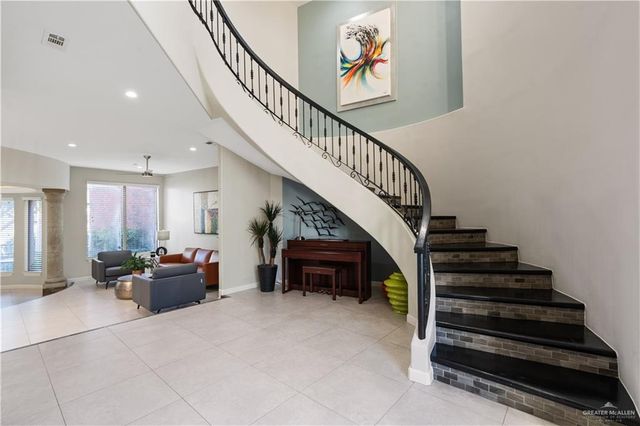 418 Rio Grande Drive, Mission, TX 78572