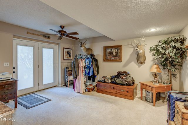 400 Brookwood Drive, Johnson City, TN 37615
