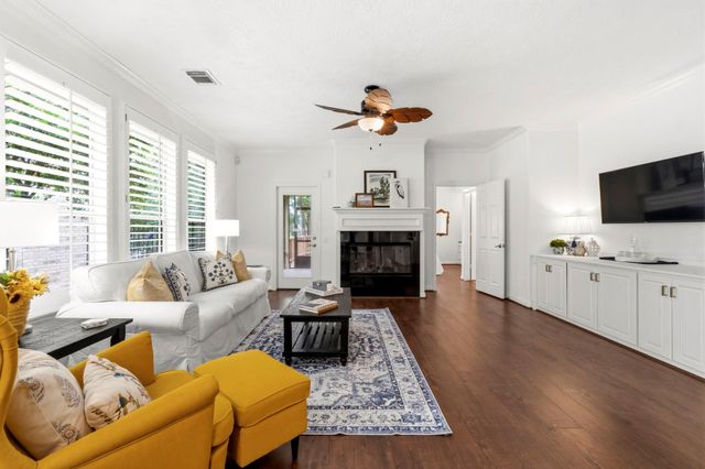 91 Misty Harbor Drive, Montgomery, TX 77356