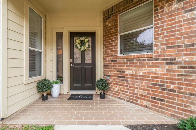 91 Misty Harbor Drive, Montgomery, TX 77356