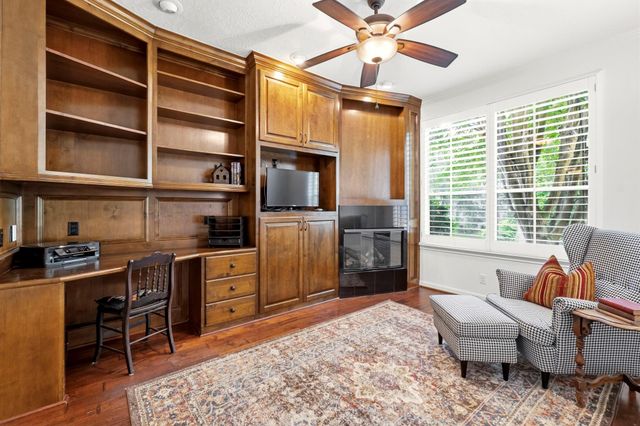 91 Misty Harbor Drive, Montgomery, TX 77356
