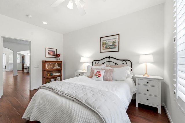 91 Misty Harbor Drive, Montgomery, TX 77356