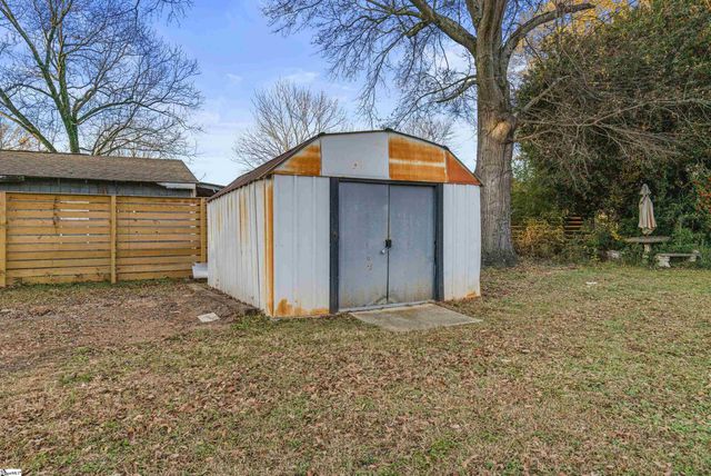 33 Paris View Drive, Taylors, SC 29687