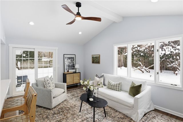 39 Scotch Lane, Irondequoit, NY 14617