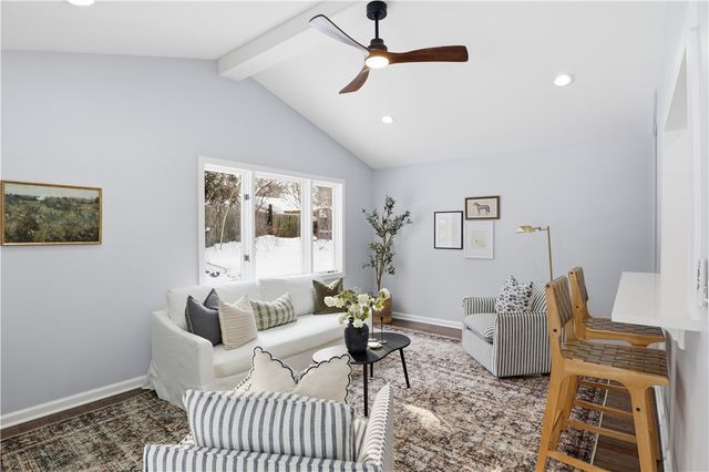 39 Scotch Lane, Irondequoit, NY 14617