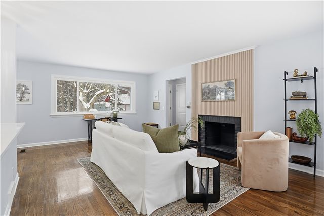 39 Scotch Lane, Irondequoit, NY 14617