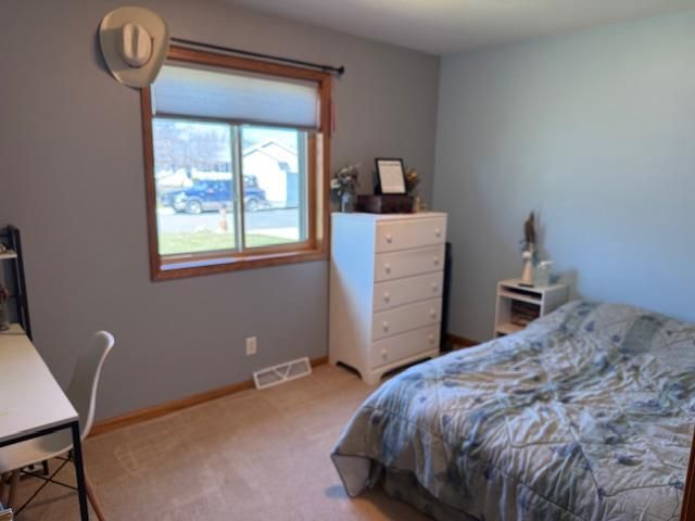 31 GREENBRIAR COURT, Fond Du Lac, WI 54935
