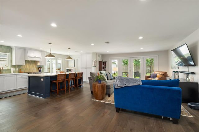2339 Brookmere Drive, Houston, TX 77008