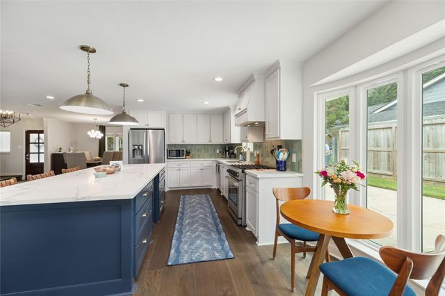 2339 Brookmere Drive, Houston, TX 77008