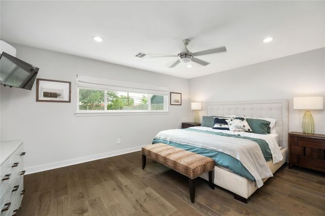 2339 Brookmere Drive, Houston, TX 77008