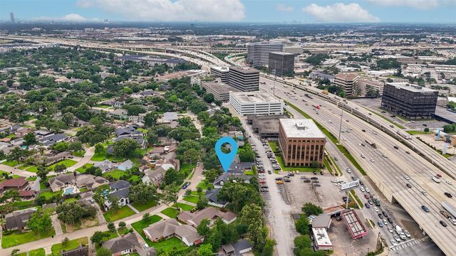 2339 Brookmere Drive, Houston, TX 77008
