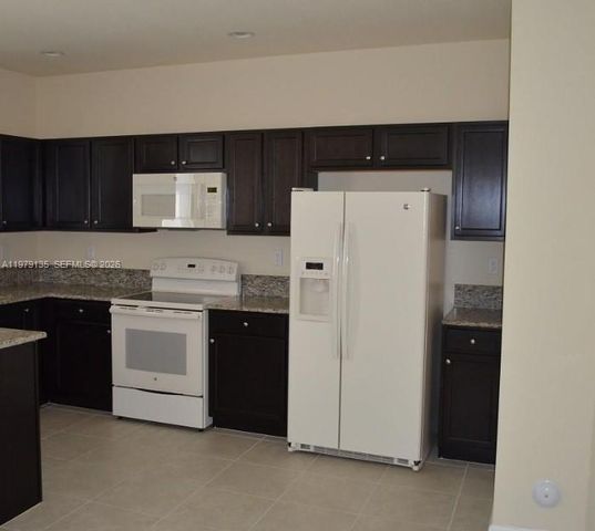 23868 SW 118th Ave, Homestead, FL 33032