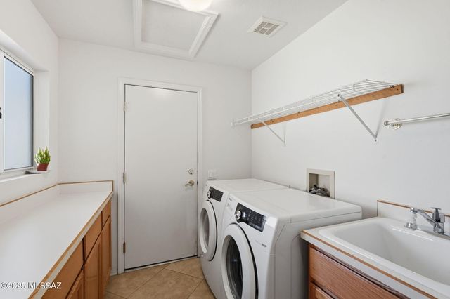 14617 N Desert Rock Drive, Oro Valley, AZ 85755