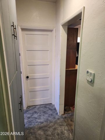 26115 S GHOST TOWN Road, Congress, AZ 85332