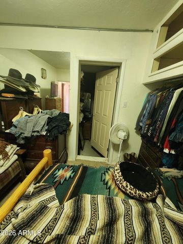 26115 S GHOST TOWN Road, Congress, AZ 85332