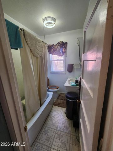 26115 S GHOST TOWN Road, Congress, AZ 85332