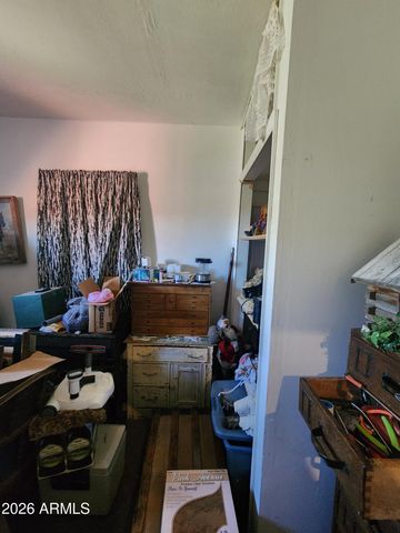 26115 S GHOST TOWN Road, Congress, AZ 85332