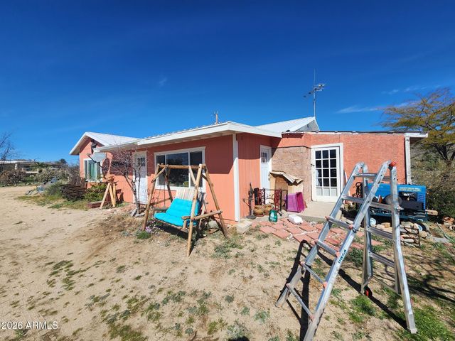 26115 S GHOST TOWN Road, Congress, AZ 85332