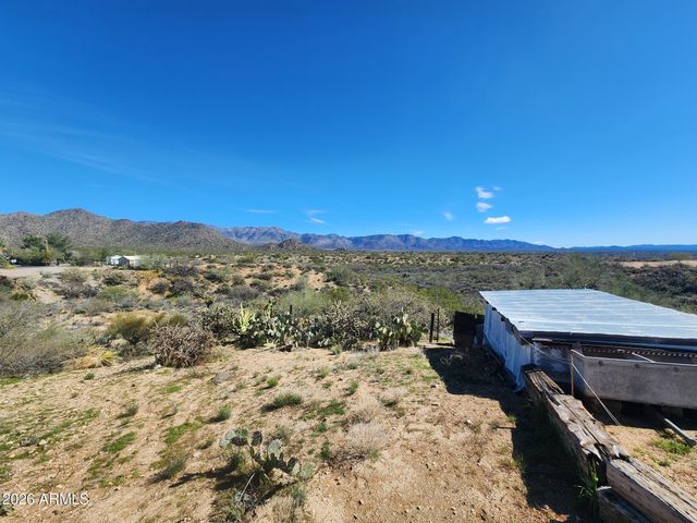 26115 S GHOST TOWN Road, Congress, AZ 85332