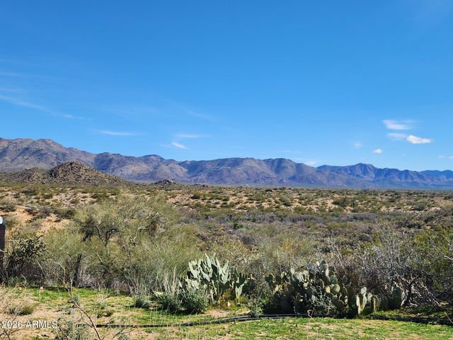 26115 S GHOST TOWN Road, Congress, AZ 85332
