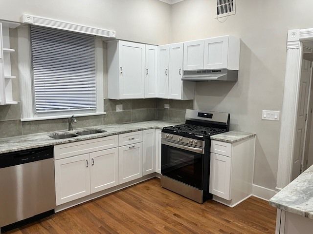 61 7 Avenue, La Grange, IL 60525