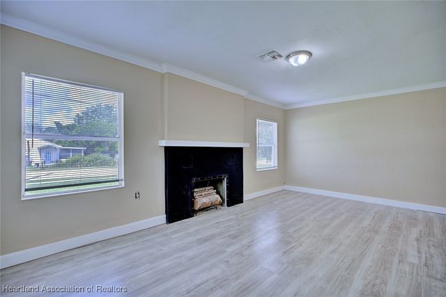 401 E Canfield Street, Avon Park, FL 33825